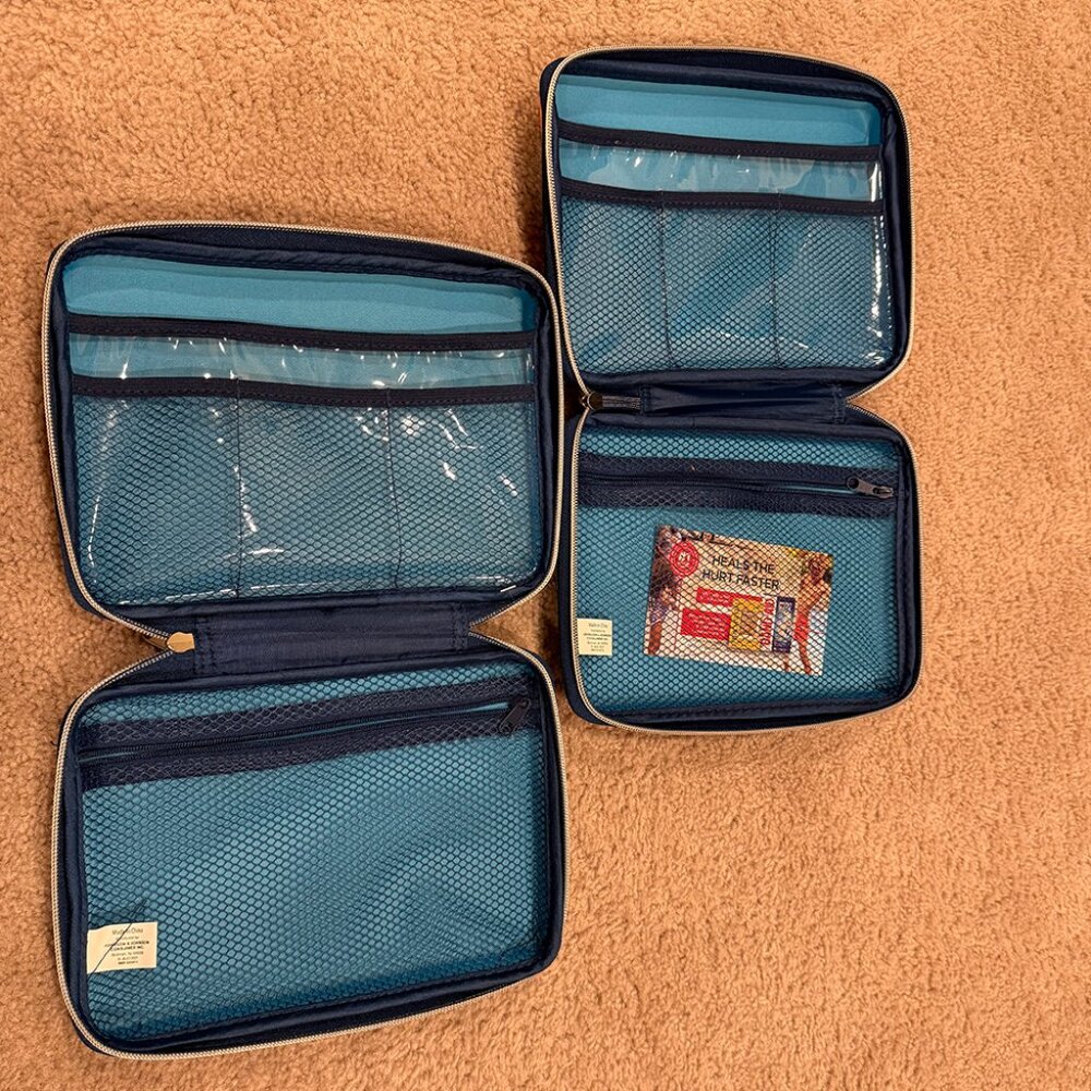 Johnson & Johnson: Two First Aid Cases - Picture 4 of 4